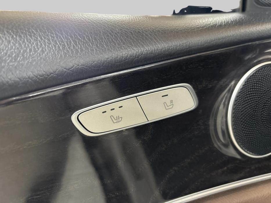 MERCEDES-BENZ E 2017