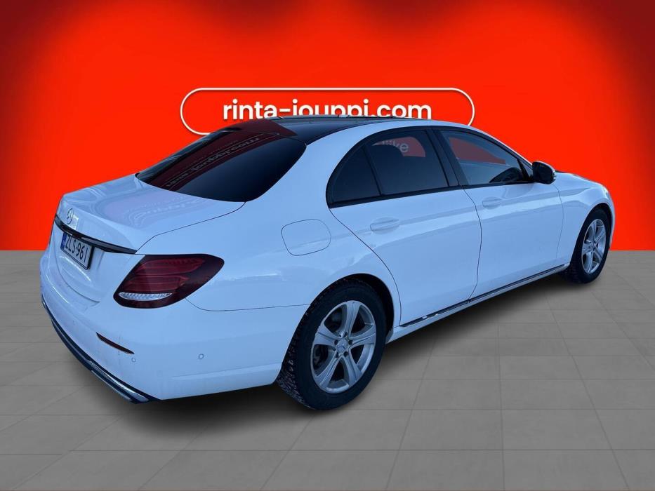 MERCEDES-BENZ E 2017