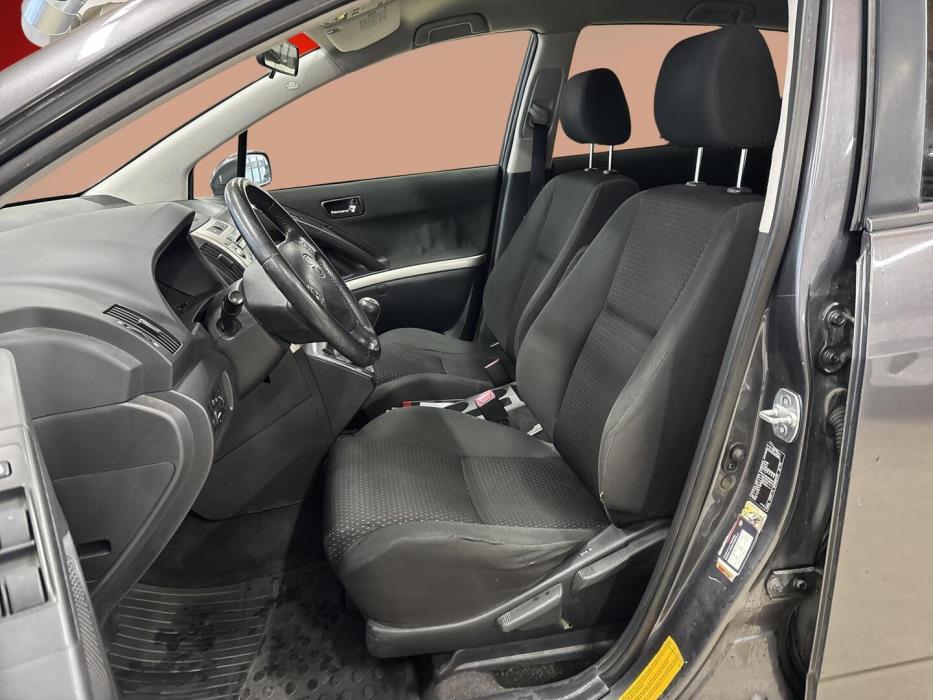 TOYOTA COROLLA VERSO 2007