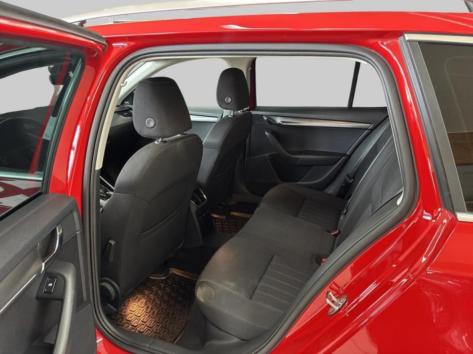 SKODA Octavia 2020