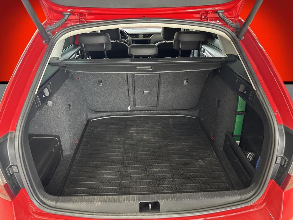 SKODA Octavia 2020