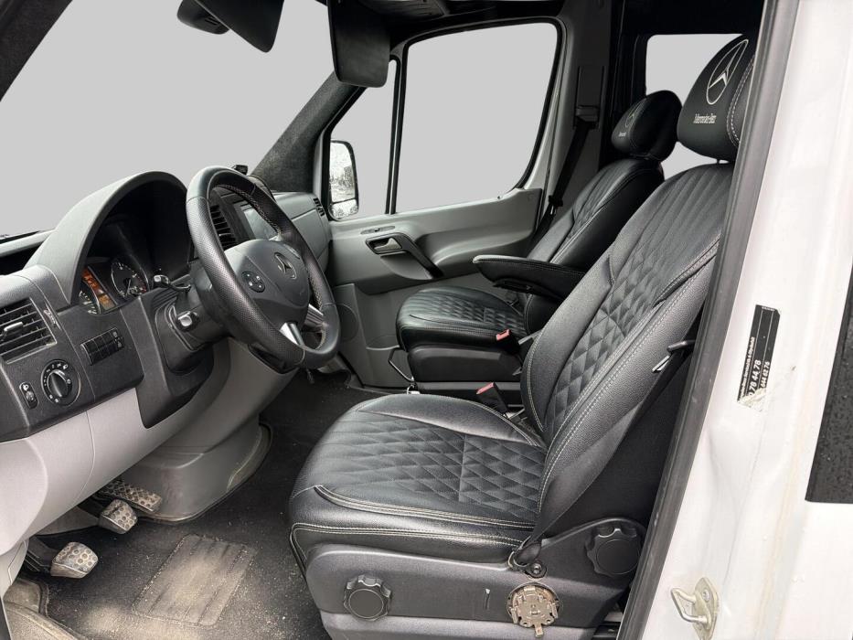 MERCEDES-BENZ Sprinter 2013