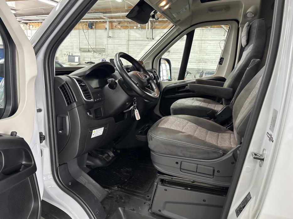 PÖSSL SUMMIT 640 PRIME 2023