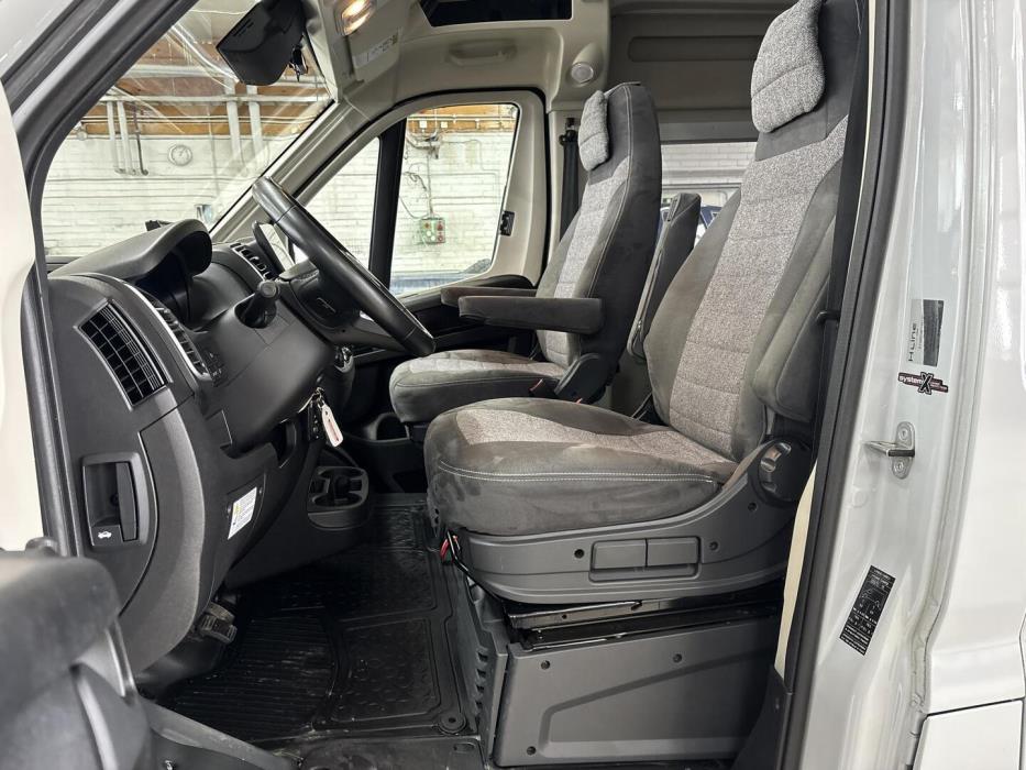 PÖSSL SUMMIT 640 PRIME 2023