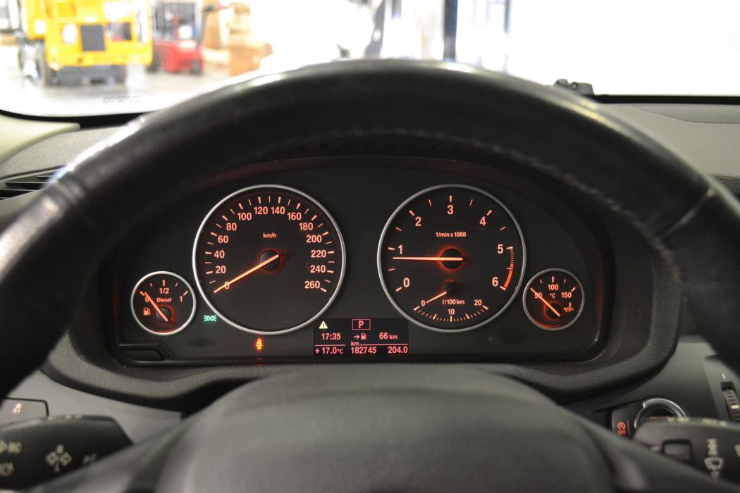BMW X3 2011