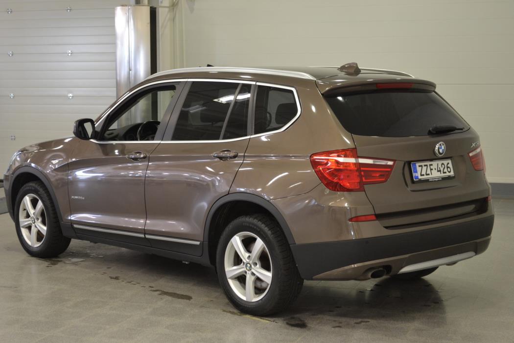 BMW X3 2011
