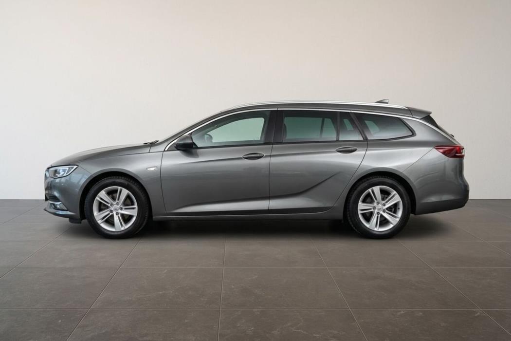 OPEL INSIGNIA 2017