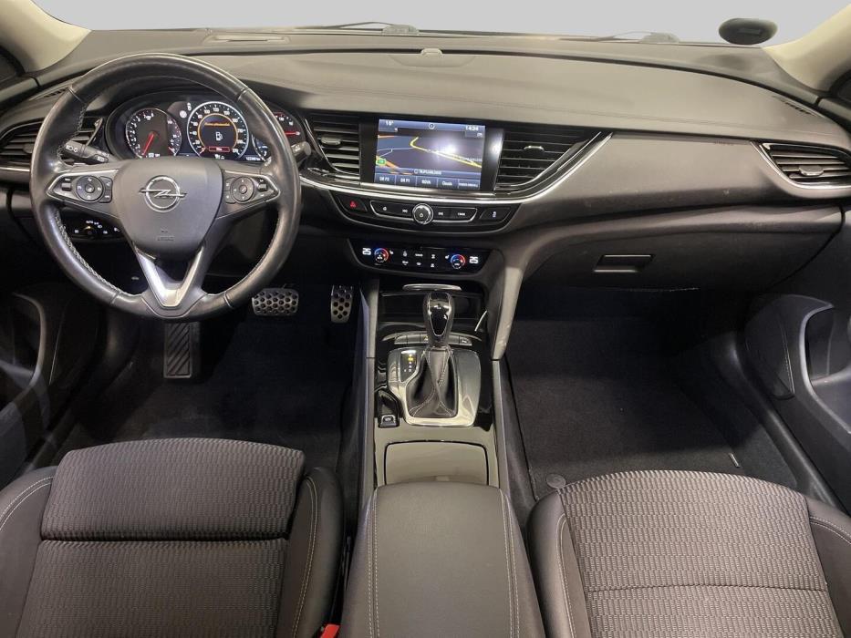 OPEL INSIGNIA 2018