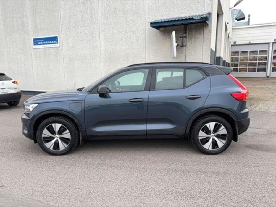 VOLVO XC40 2022