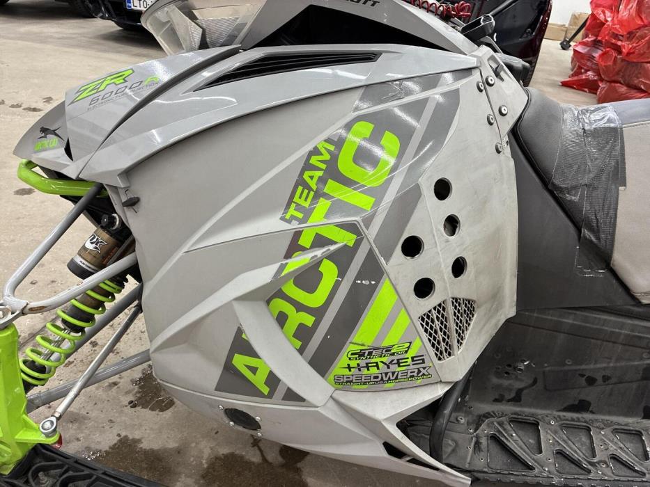 ARCTIC CAT ZR 6000R Sno Pro 2017