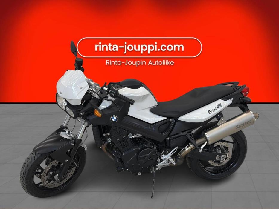 BMW F 2011