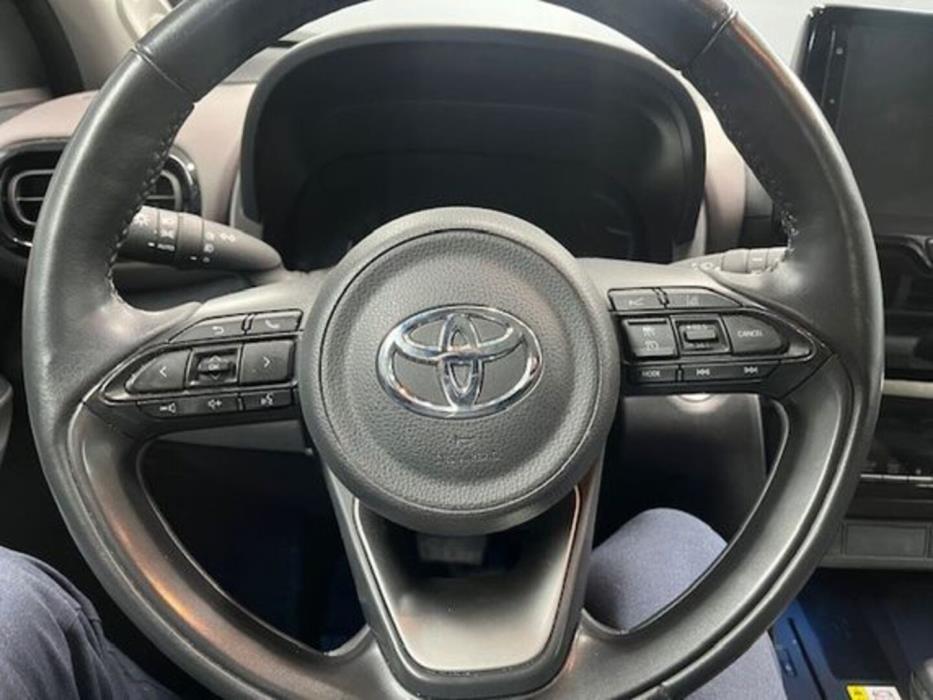 TOYOTA YARIS CROSS 2022