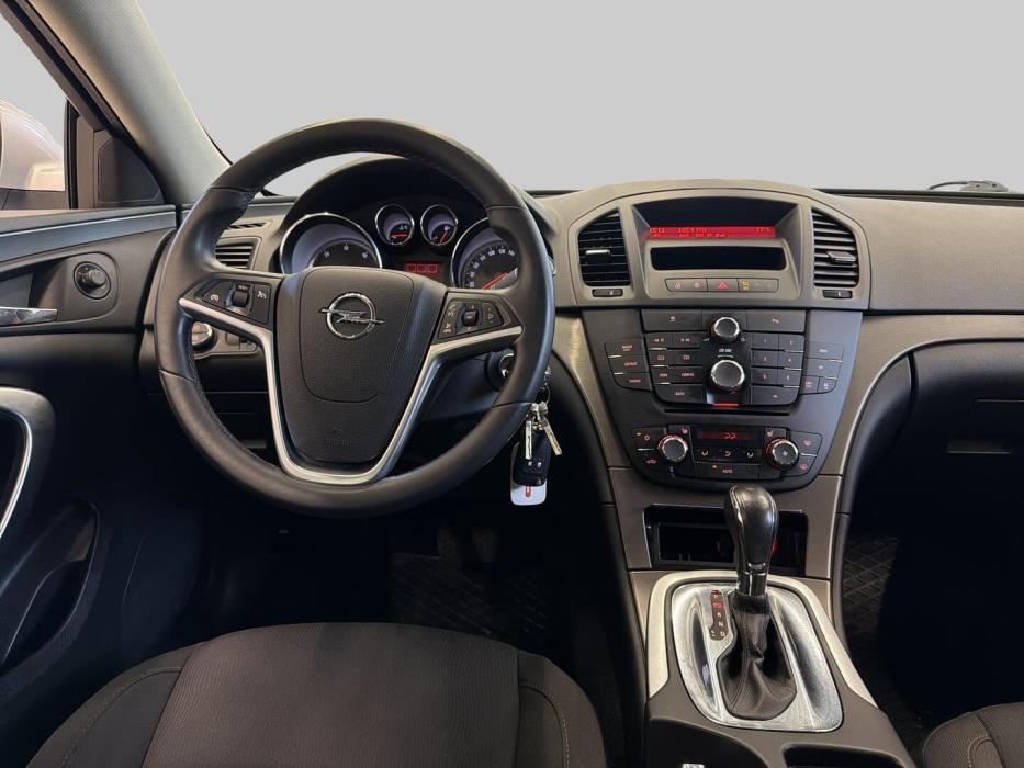 OPEL Insignia 2009