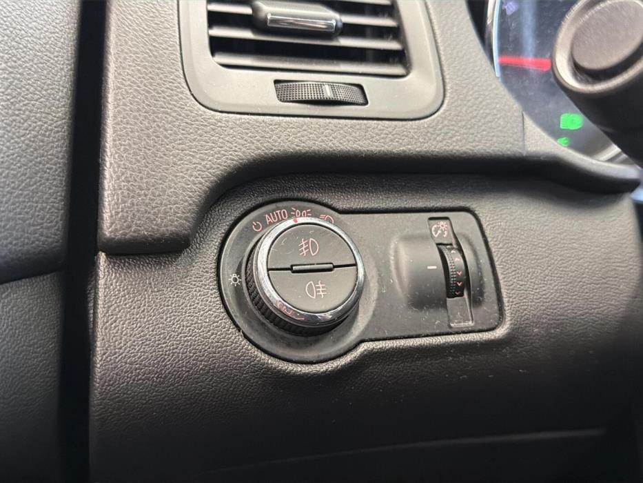 OPEL Insignia 2009
