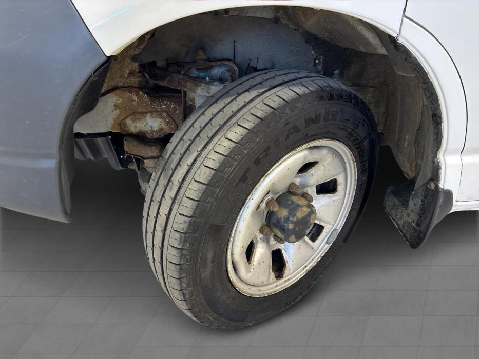 TOYOTA Hiace 2006