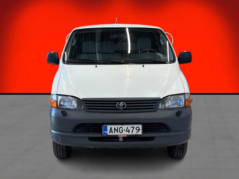 TOYOTA Hiace 2006