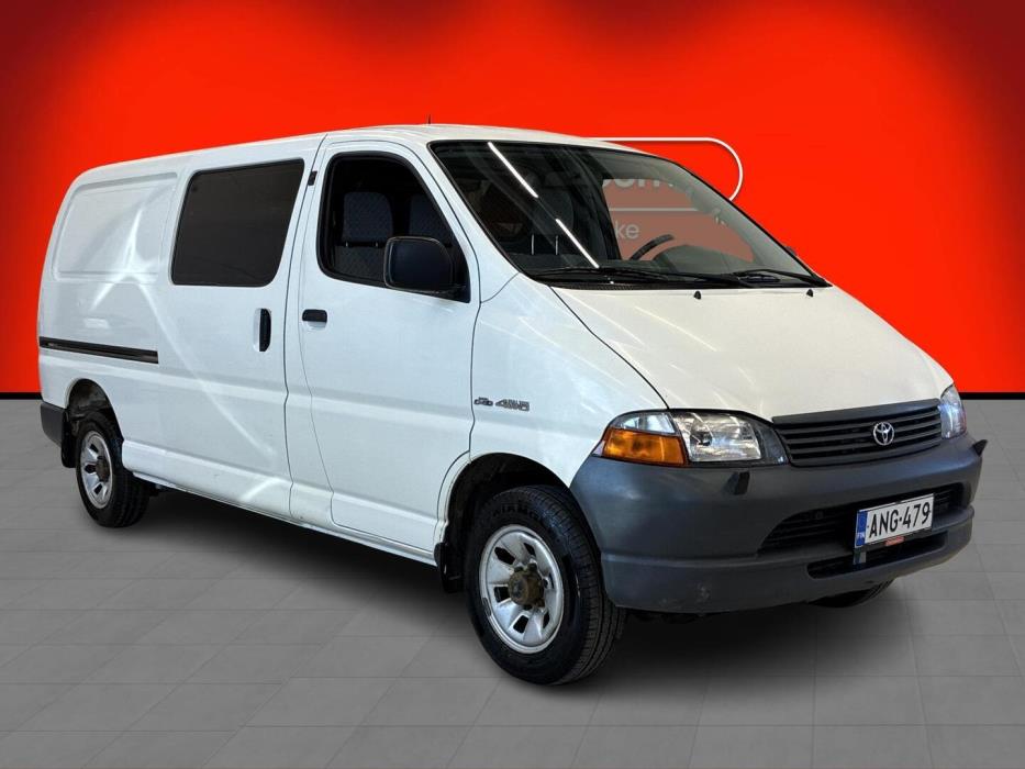 TOYOTA Hiace 2006