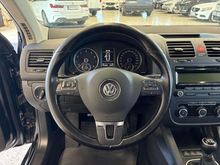 VOLKSWAGEN Jetta 2009