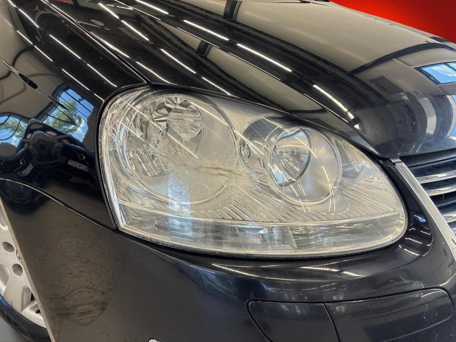 VOLKSWAGEN Jetta 2009