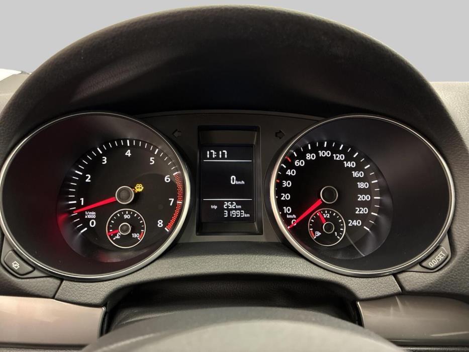 VOLKSWAGEN Golf 2009