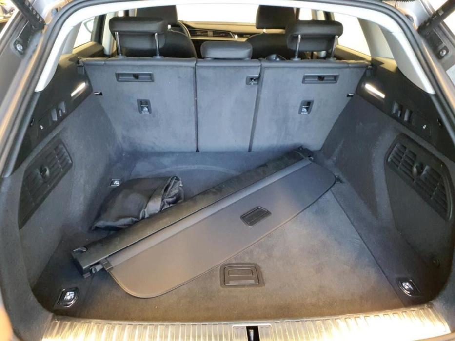 AUDI E-TRON 2023