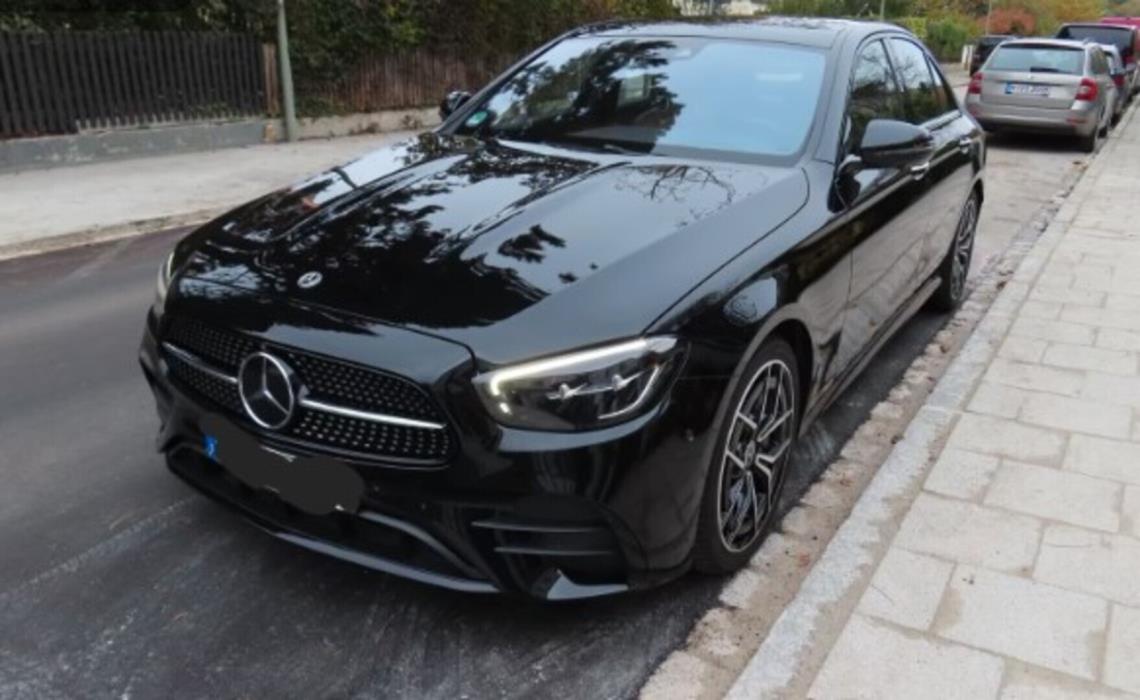 MERCEDES-BENZ E 2023