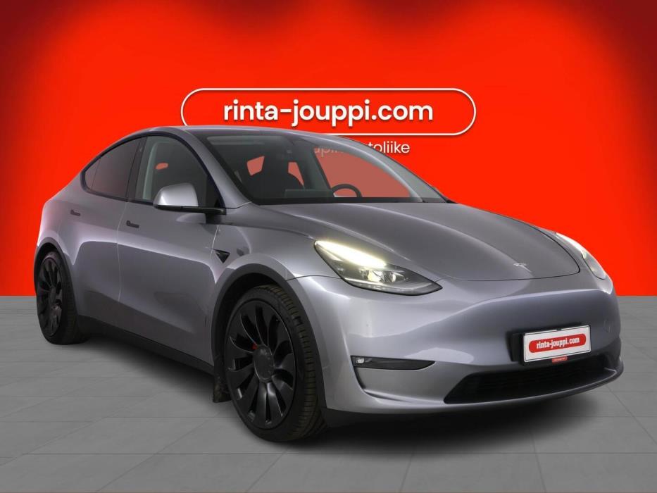 TESLA MODEL Y 2024