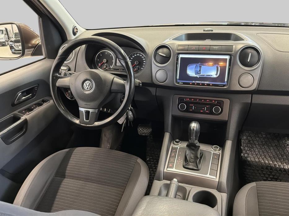 VOLKSWAGEN Amarok 2014