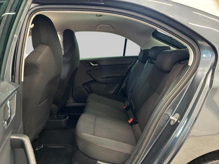 SKODA Rapid 2014