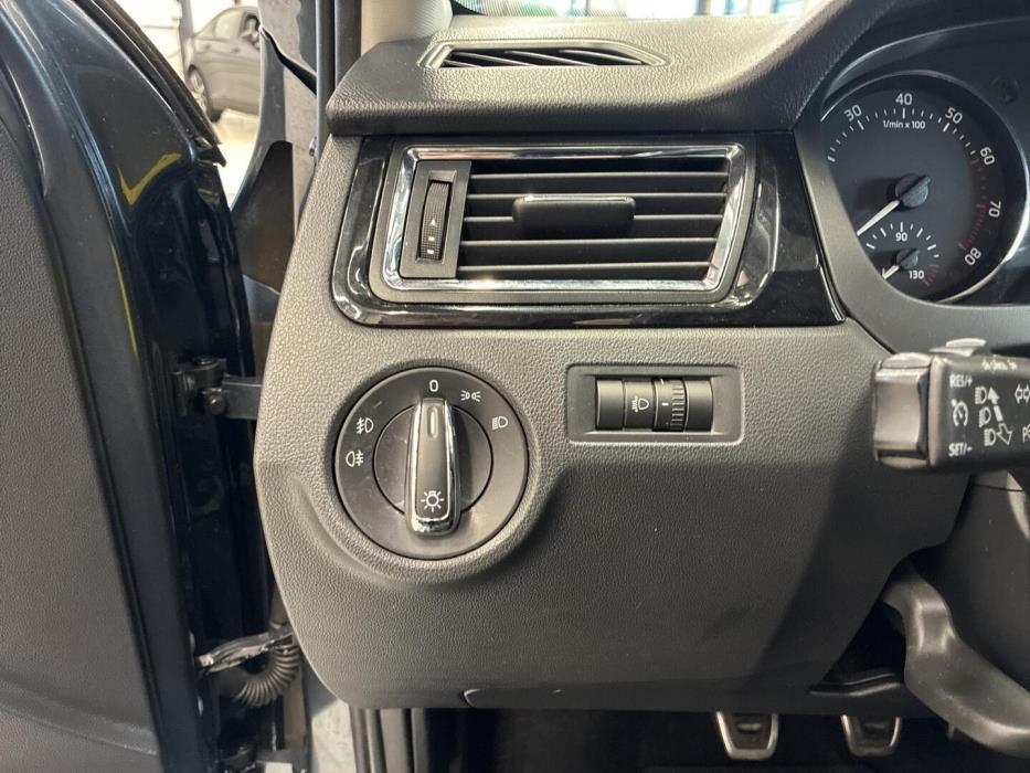 SKODA Rapid 2014