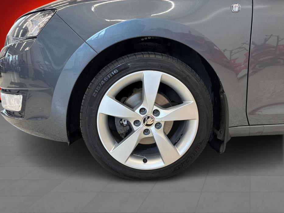 SKODA Rapid 2014