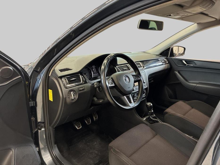 SKODA Rapid 2014