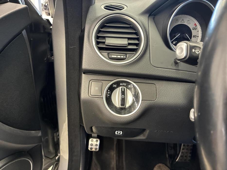 MERCEDES-BENZ C 2014