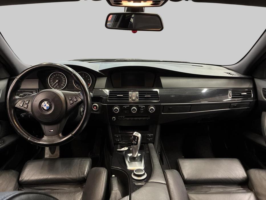 BMW 525 2008