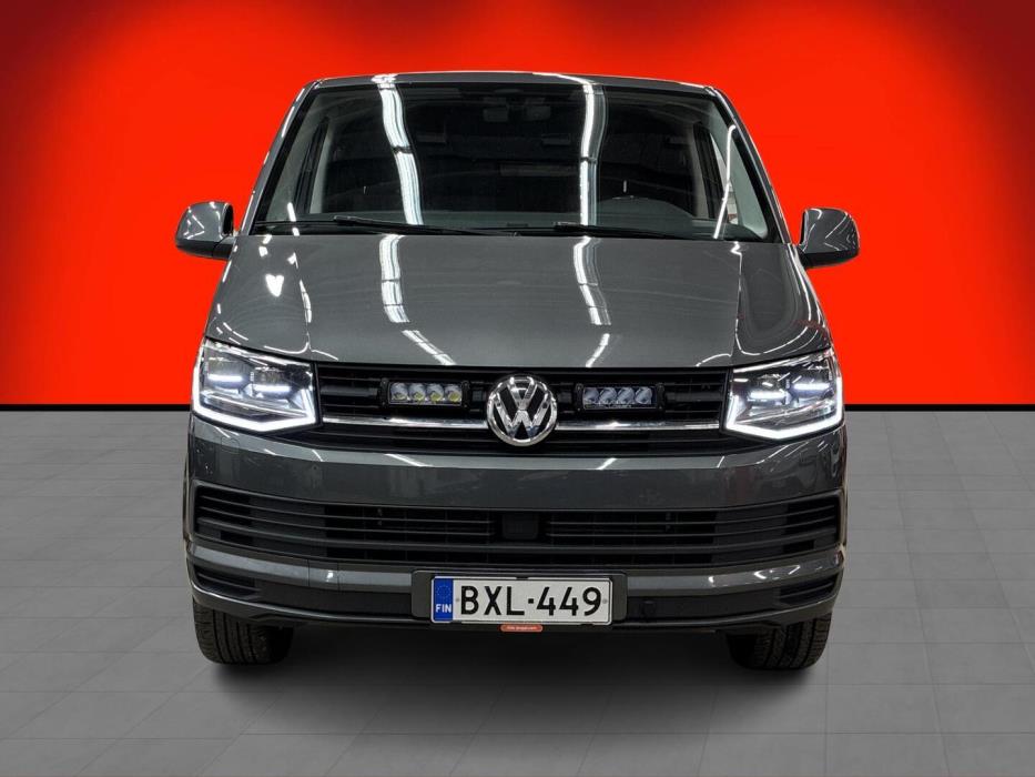 VOLKSWAGEN Transporter 2019