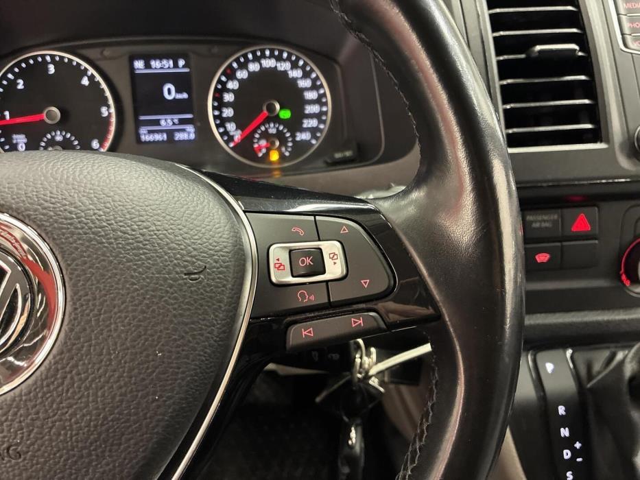 VOLKSWAGEN Transporter 2019