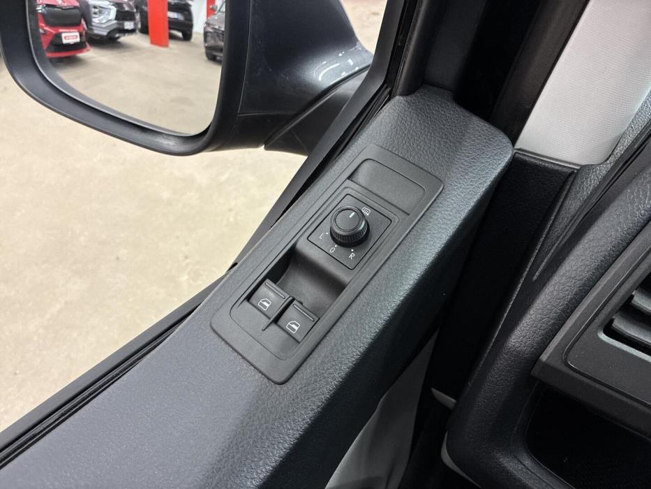 VOLKSWAGEN Transporter 2019