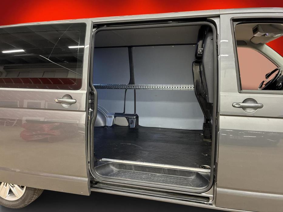 VOLKSWAGEN Transporter 2019