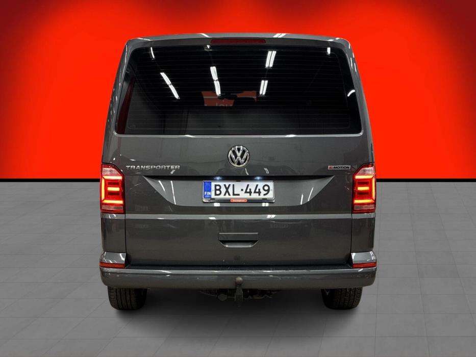 VOLKSWAGEN Transporter 2019