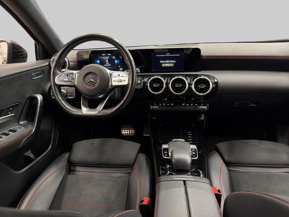 MERCEDES-BENZ A 2019