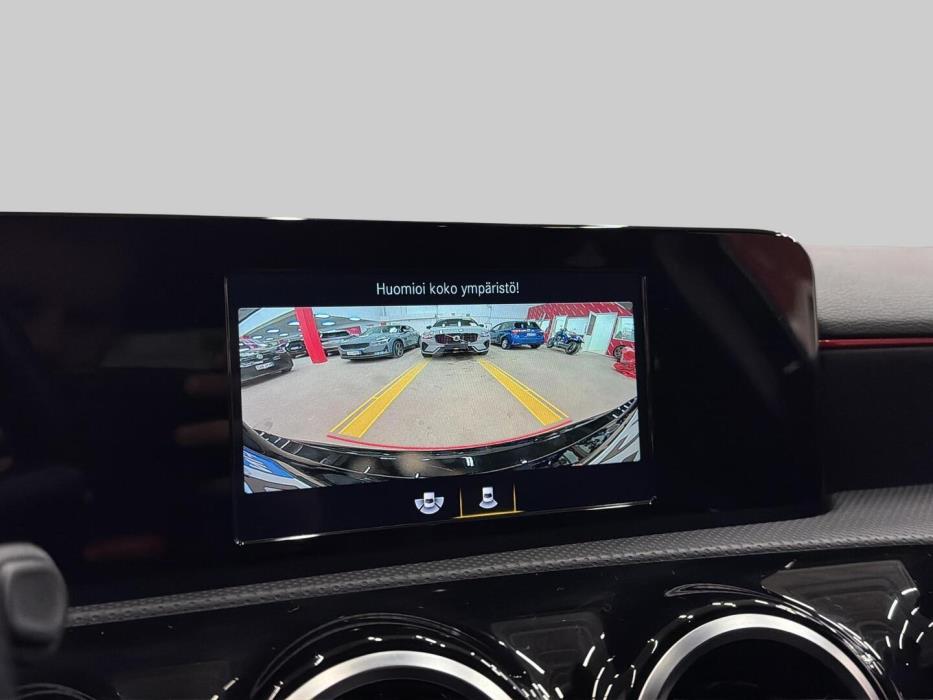 MERCEDES-BENZ A 2019