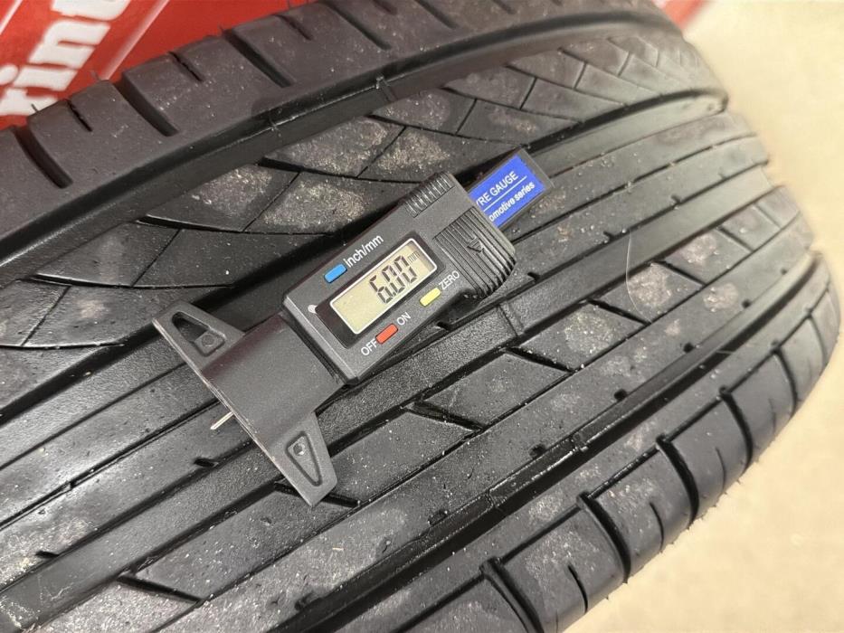 MERCEDES-BENZ A 2019