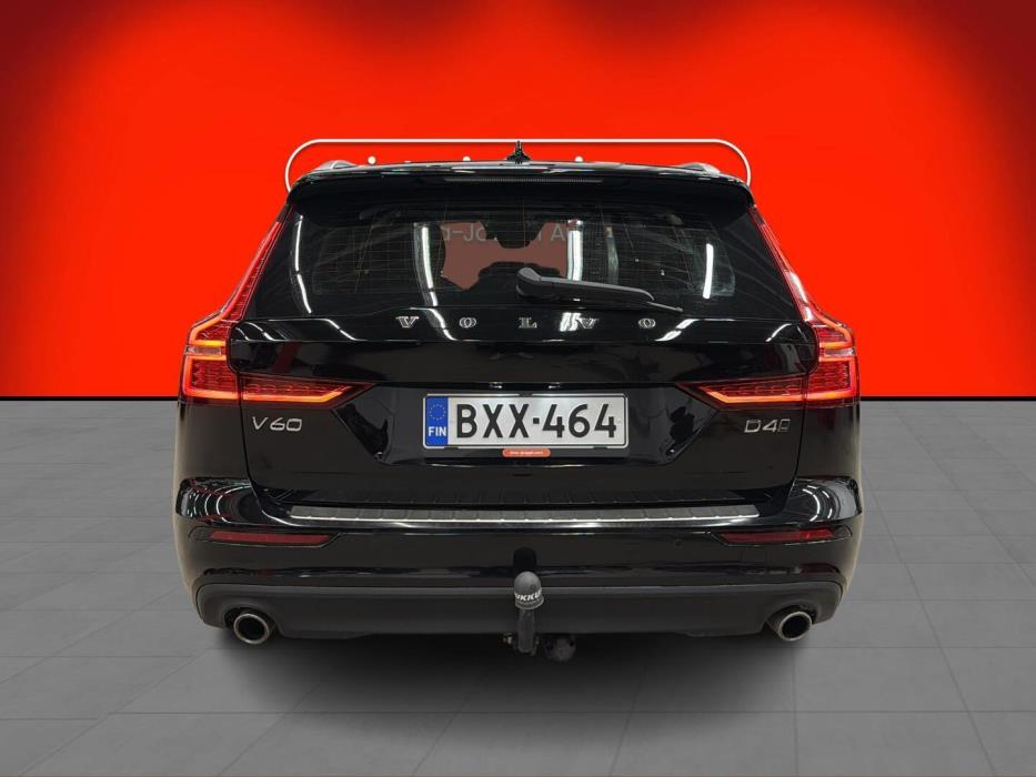 VOLVO V60 2019