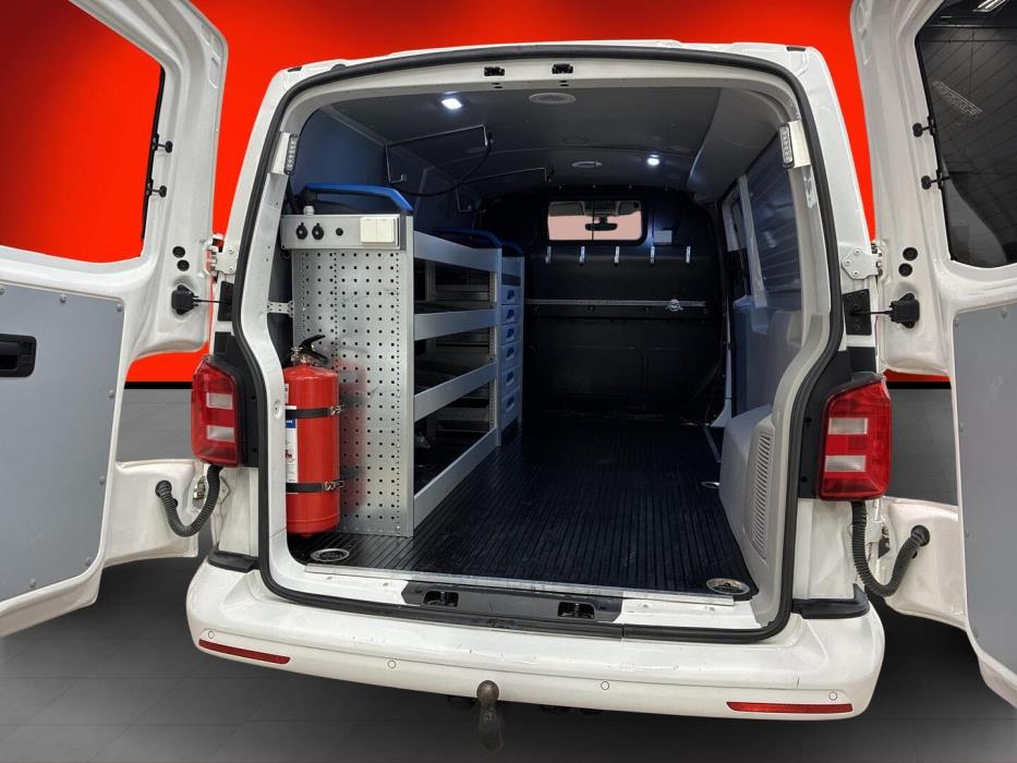 VOLKSWAGEN Transporter 2019