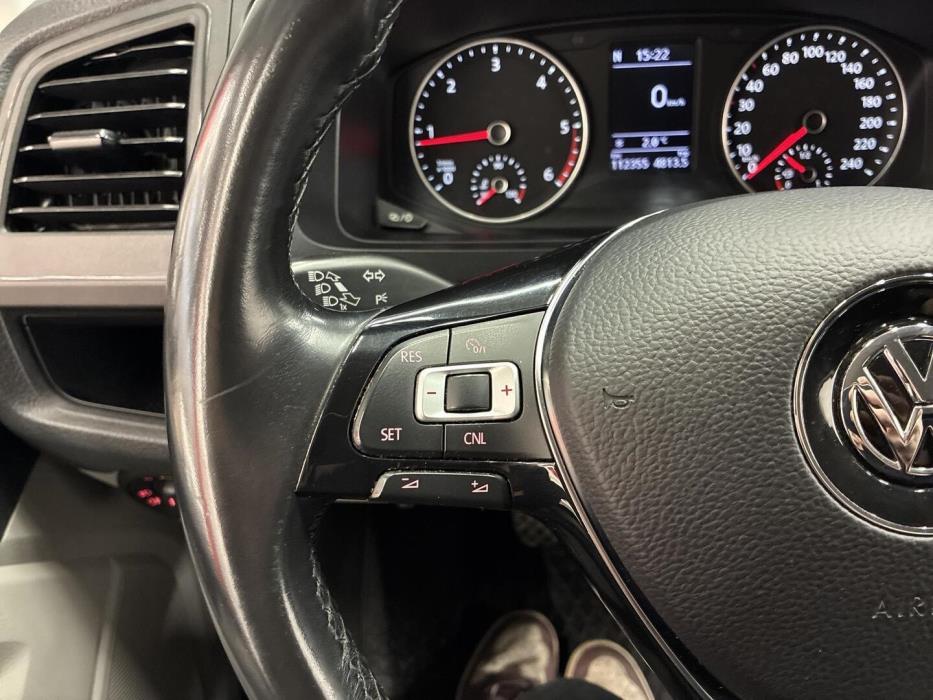 VOLKSWAGEN Transporter 2019