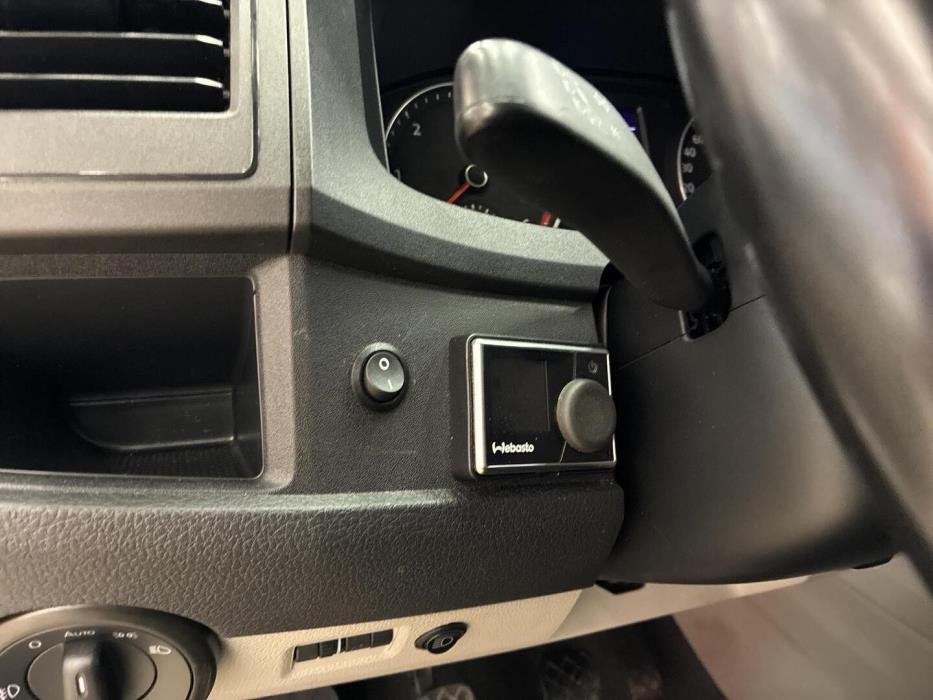 VOLKSWAGEN Transporter 2019