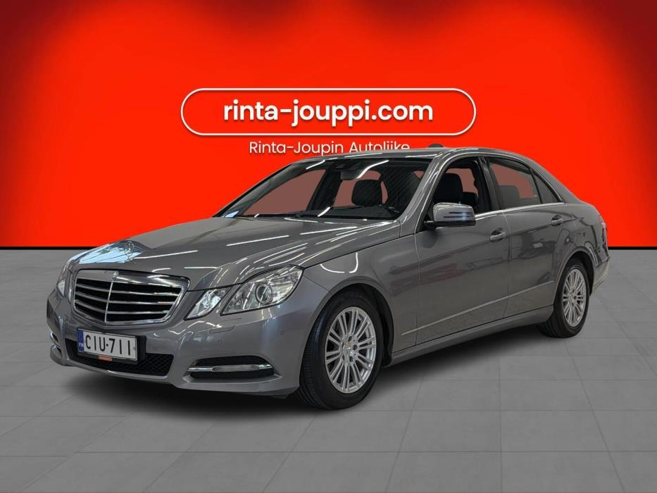 MERCEDES-BENZ E 2012