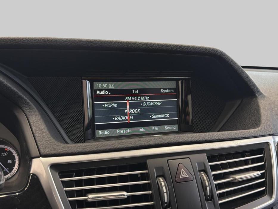 MERCEDES-BENZ E 2012