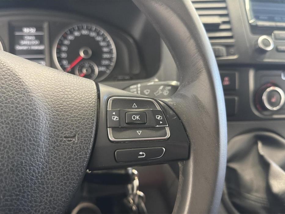 VOLKSWAGEN Transporter 2013
