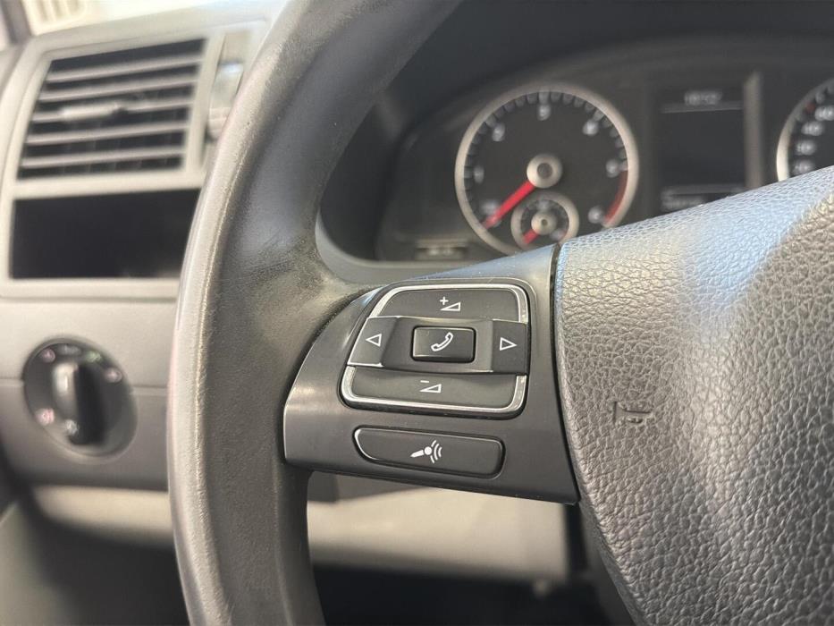VOLKSWAGEN Transporter 2013
